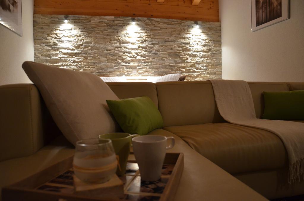 Haus Samurai Saas-Grund Zimmer foto